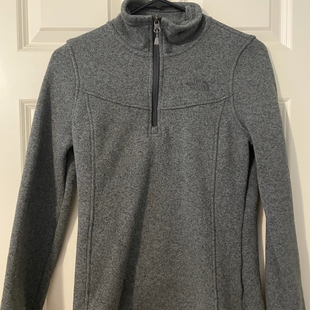 Grey The North Face Fleece quarter zip